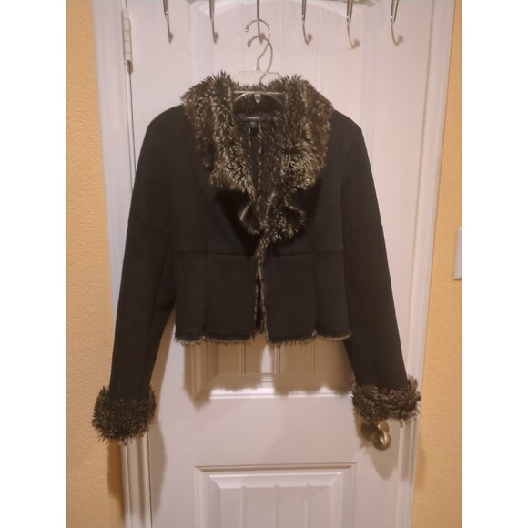 Express Black Faux Fur Collared Fully Lined Faux Suede Jacket - Size 4 - Picture 7 of 16